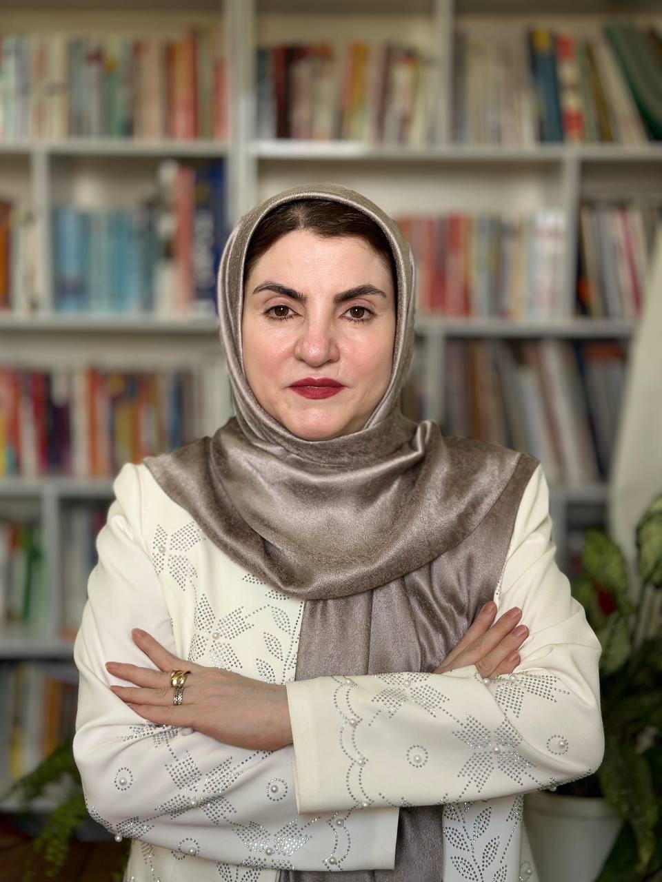 سایت اعظم صادقیان - foroharsadegh.ir
